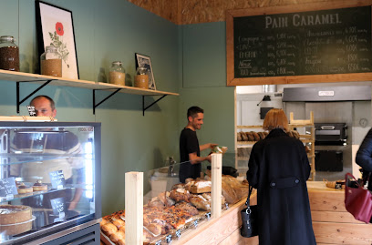 Pain Caramel, Boulangerie à Pasques