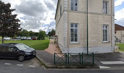 Distributeur Des Six Moulins - La Norville, Boulangerie à La Norville