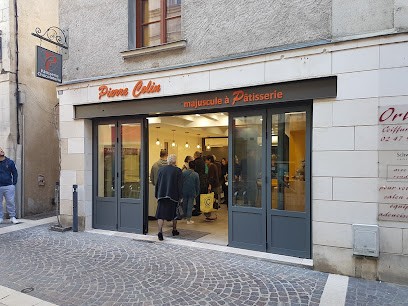 Pierre Colin majuscule à Pâtisserie, Pâtisserie à Chinon