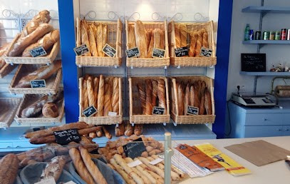 Boulangerie la parisienne, Boulangerie à Laplume