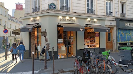Magali Charonne, Boulangerie à Paris 11