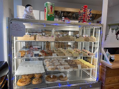 Hennequin Francis, Boulangerie à Cercy-la-Tour