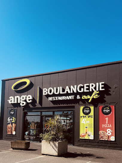 Boulangerie Ange, Boulangerie au Gua