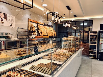 Le Fournil Du Marché - La Pétrie, Boulangerie au Plessis-Trévise