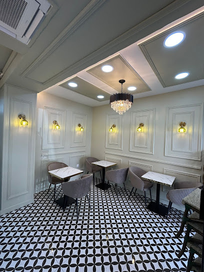 Yörem Pâtisserie Chanzy Pâtisserie à Livry-Gargan