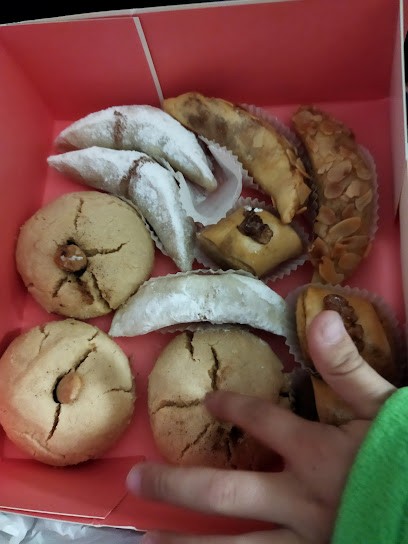 Les Delices De Micha, Pâtisserie à Paris 10