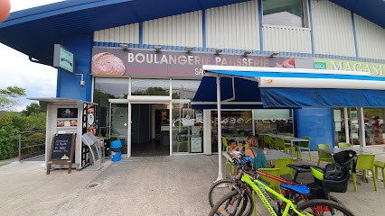 Boulangerie Pâtisserie Gravé. Sandwicherie...snack, Boulangerie à Urrugne