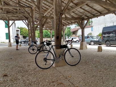 Boulangerie L'Angloise, Boulangerie à Saint-Jean-d'Angle