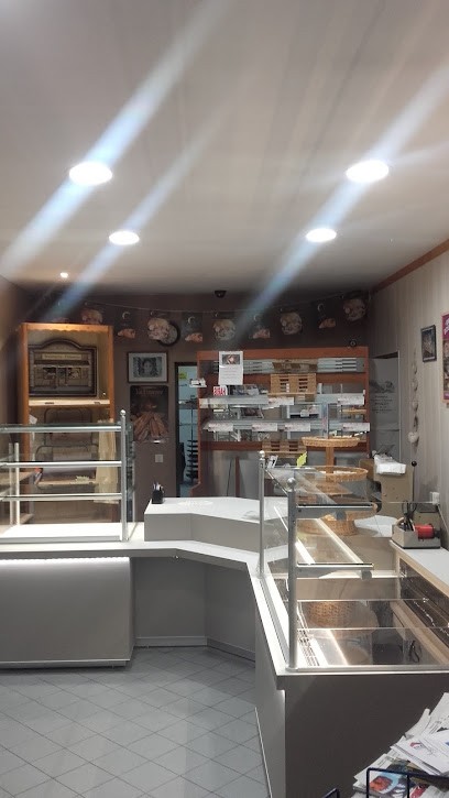 Pinault Jean-Marie, Boulangerie à Aubignosc