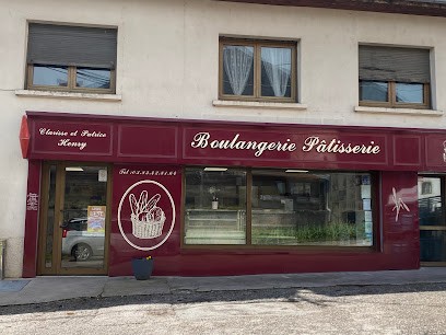 Henry Patrice, Boulangerie à Moyen