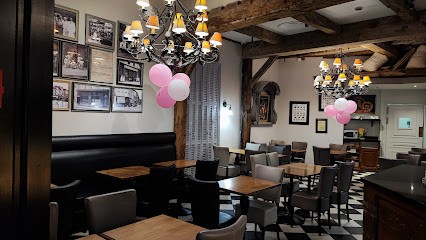 Paul, Boulangerie à Lieusaint