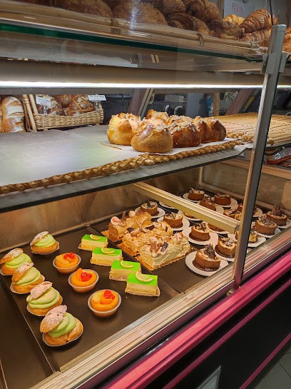 Boulangerie PION Du Grand-Auverné, Boulangerie à Grand-Auverné