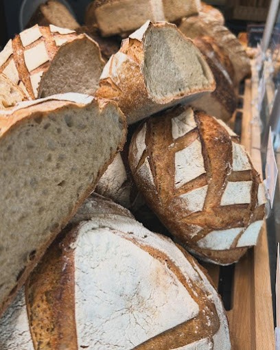 Maison Collin Dugas, Boulangerie à Cavignac