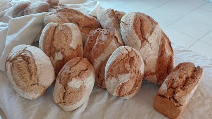 Fournil de Faveyrolles - Authentique Pain Levain, Boulangerie à Chassagnes