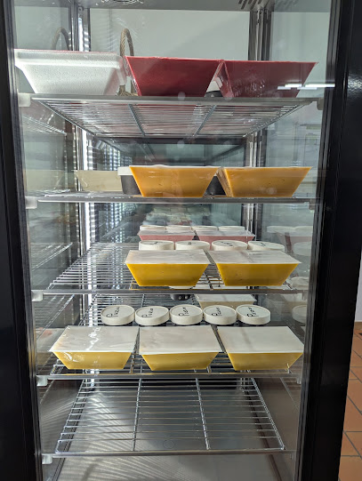 Totof, Pâtisserie à Bernis