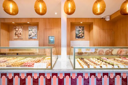 Pierre Hermé, Pâtisserie à Paris 02