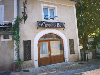 L'arbre à pain, Boulangerie au Poët-Laval