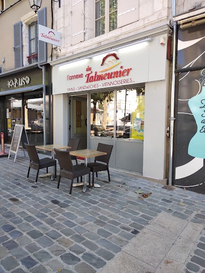 L'annexe du Talmeunier, Boulangerie à Saint-Maixent-l'École