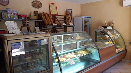 Paul Michel, Boulangerie à Saint-Julien-du-Puy