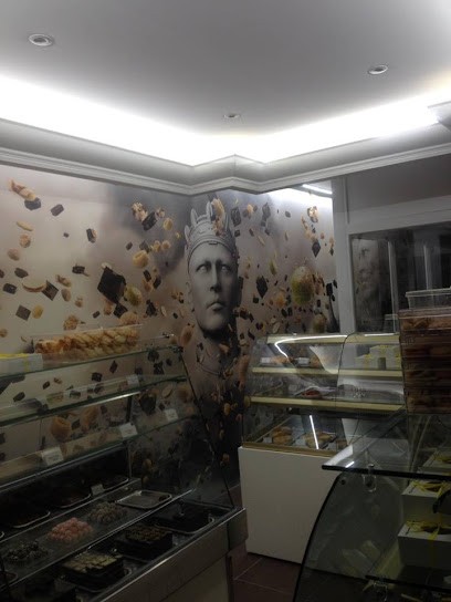 Maison GIZA, Pâtisserie à Varennes-sur-Allier