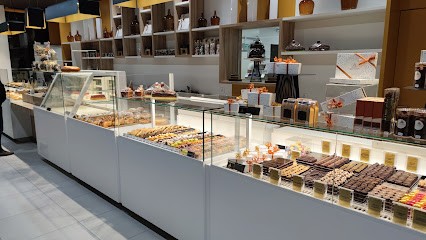 Pâtisserie Chocolaterie Chenevier Norbert, Pâtisserie à Davézieux